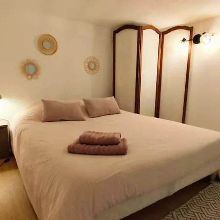 Apartment De Charme 2ch Centre Historique, Wifi Montpellier